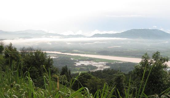 Huyền thoại về đất phát công hầu đế vương của nước Việt | Tử Vi Cổ Học