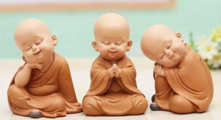 Mỗi người sinh ra đều phải tự chịu trách nhiệm về cuộc sống của mình. Hãy sống tốt là đủ – đừng quan tâm người khác nghĩ gì về bạn | Tử Vi Cổ Học