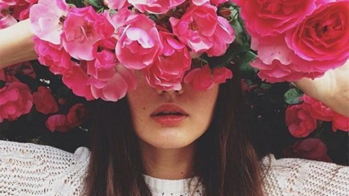 Người phụ nữ có mệnh khổ, hôn nhân trắc trở đều có chung 5 biểu hiện | Tử Vi Cổ Học