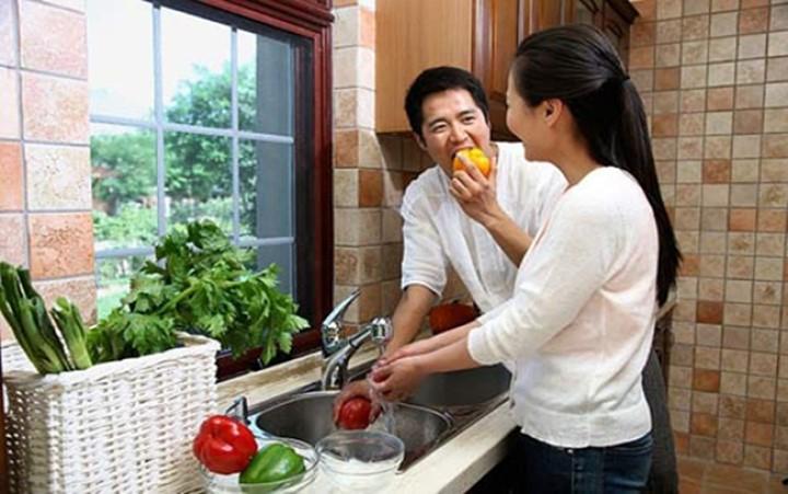 Hãy đối xử tốt với chồng của bạn: Đọc xong biết bao bà vợ rơi nước mắt | Tử Vi Cổ Học