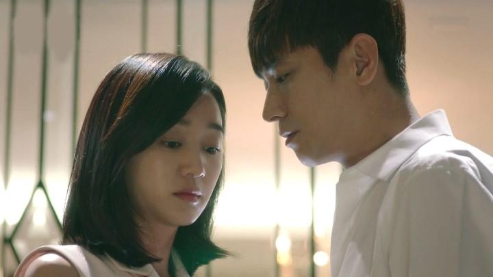 Đời phụ nữ – Tim là của bố mẹ, thân xác là của chồng, thời gian là của con, Chỉ có nếp nhăn là của mình, ai cũng nên đọc | Tử Vi Cổ Học