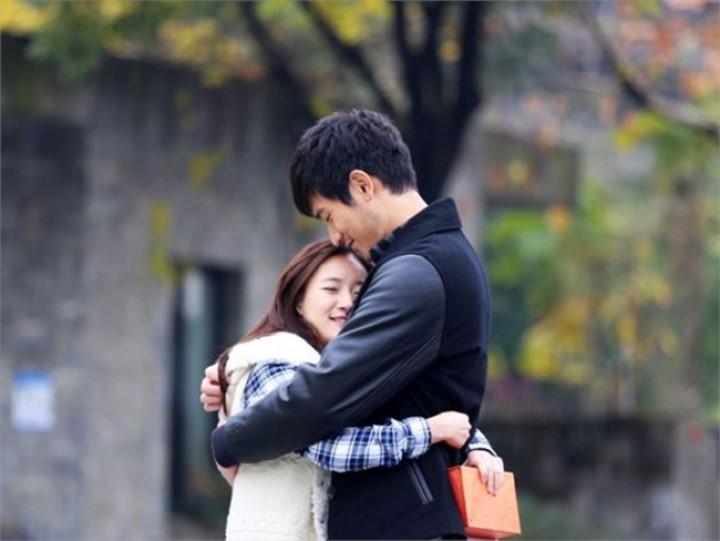 Đàn bà không cần quá nhiều tiền, chỉ cần bình yên là đủ | Tử Vi Cổ Học