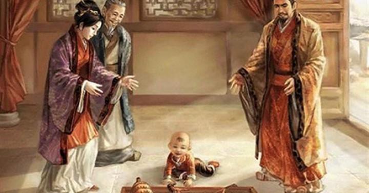 3 biểu hiện cho thấy 1 gia đình đang lụn bại, con cái dù tốn công dạy dỗ cũng khó nên người