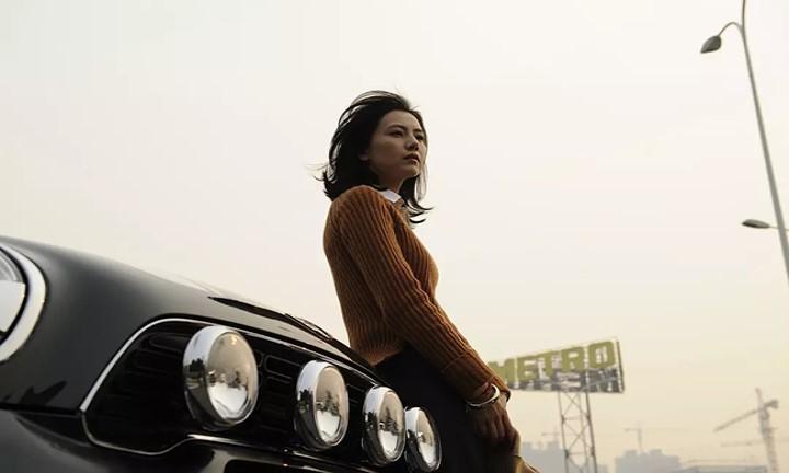 Phụ nữ tuổi trung niên: Không đi ăn với 3 kiểu người, nên thường gặp 3 kiểu người | Tử Vi Cổ Học