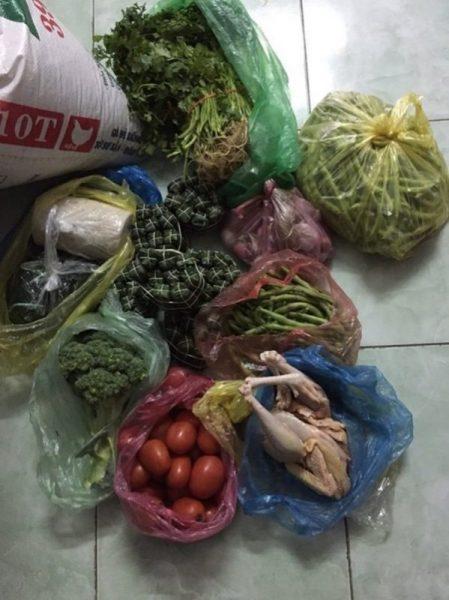 Chỉ ai lấy chồng xa mới hiểu: Thương con gái , bố mẹ gói ghém cả khu vườn gửi cho | Tử Vi Cổ Học