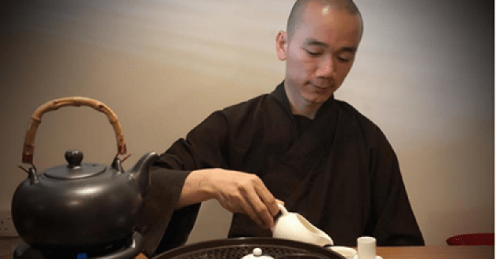 Ở đời không cần cố giải thích bản thân mình với người khác | Tử Vi Cổ Học