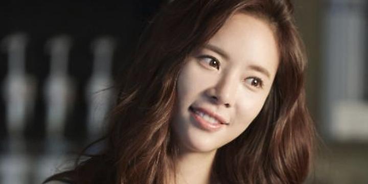 4 nàng giáp GIỎI CHIỀU CHỒNG, KHÉO NUÔI CON, đàn ông phúc 7 đời mới cưới được | Tử Vi Cổ Học