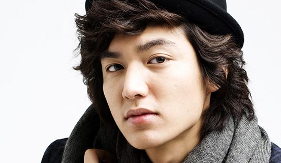 Đàn ông có tướng mặt này sẽ làm quan lớn | Tử Vi Cổ Học